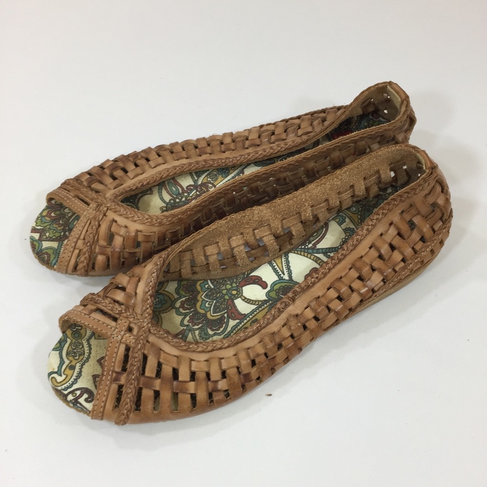 BC Woven Open Toe Flats